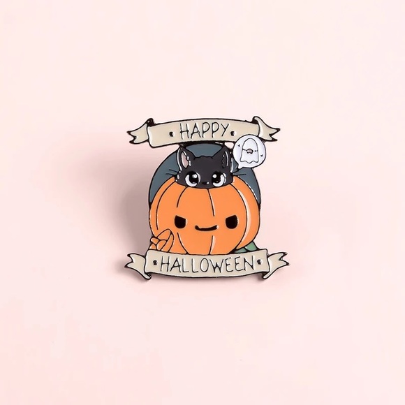🎉 New Happy Halloween Black Cat in a Pumpkin Pin - Picture 5 of 6